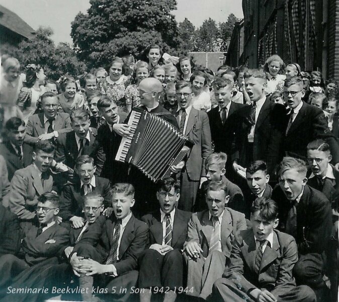 1942 son floris put.jpg